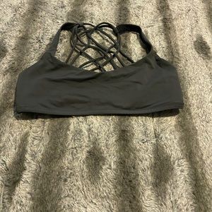 Pregnant no longer fits